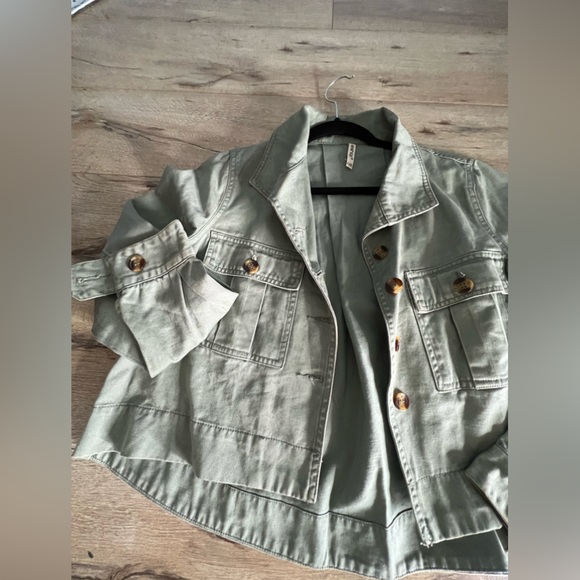 Cargo Jacket - Picture 8 of 8